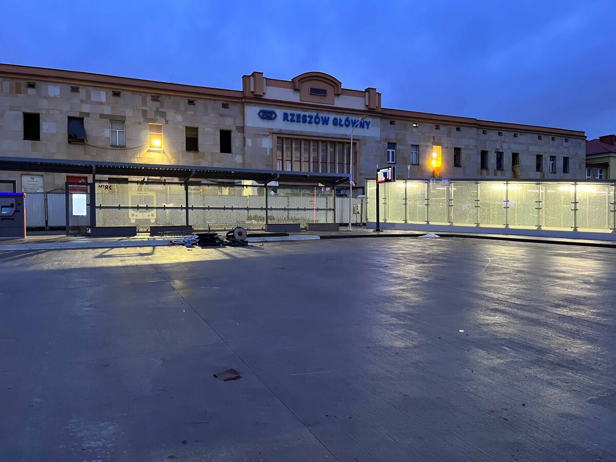 Rzeszowskie Centrum Komunikacyjne na chwilę przed otwarciem [STYCZEŃ 2024]